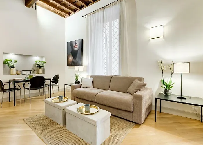 Trevi Chic House