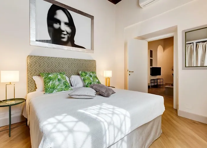Trevi Chic House